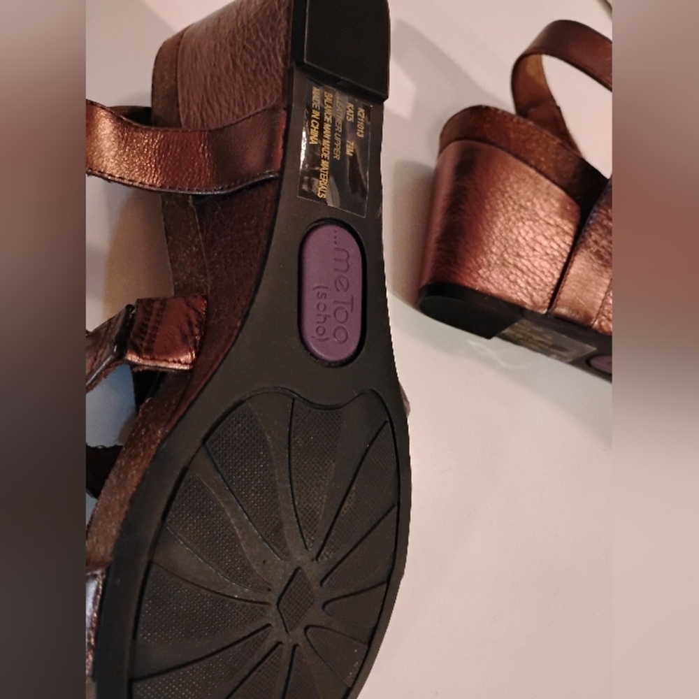 ...Me Too(Soho) Brown Tan Strappy Sandals Ankle Metal Square Plates Decor 7.5 - Picture 5 of 16